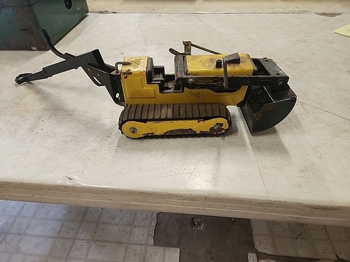 Vtg metal tonka track - tonka, t-6